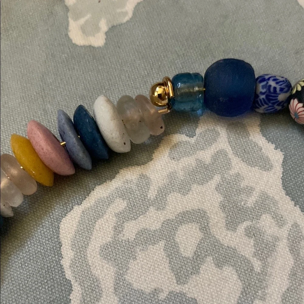 Colorful Beaded handmade choker necklace OS - Picture 6 of 6